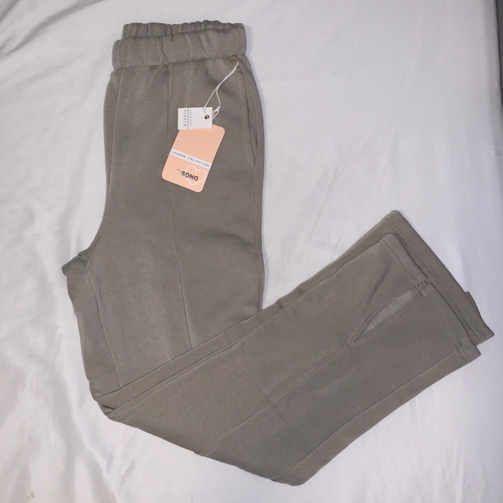 Trendy slit fleece pant